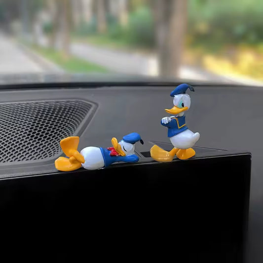 Disney Donald Duck Cake Decoration